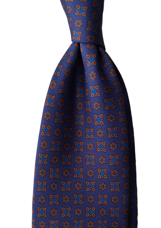 Corbata de Seda Ancient Madder Azul Marino con Micropatrón Floral Geométrico